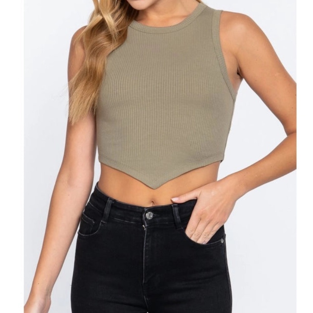 Cropped Pointed Tank